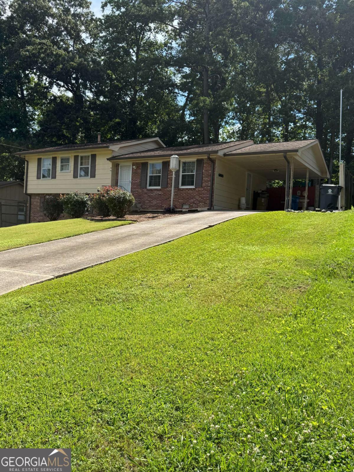 6490 Cedar Hurst Trail Property Photo 1