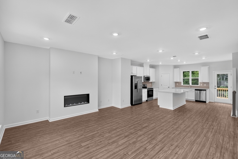 5818 Schelton Place Se Property Photo 8