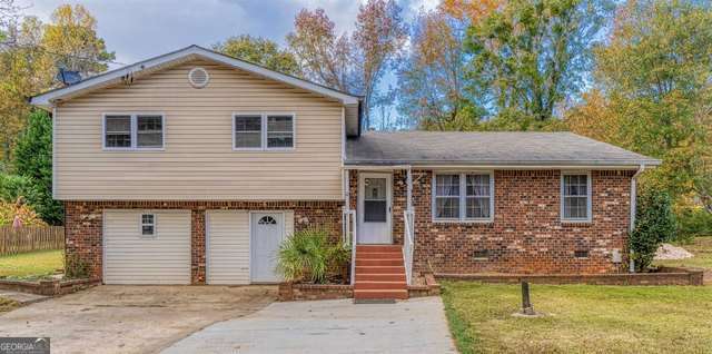 140 Creek Circle Property Photo 1