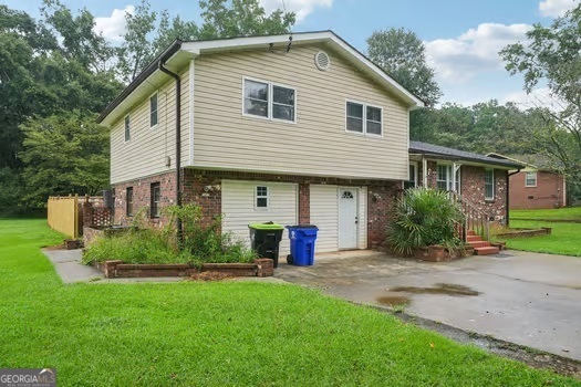 140 Creek Circle Property Photo 4