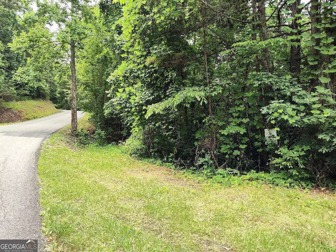 330 Adair Drive Property Photo 5