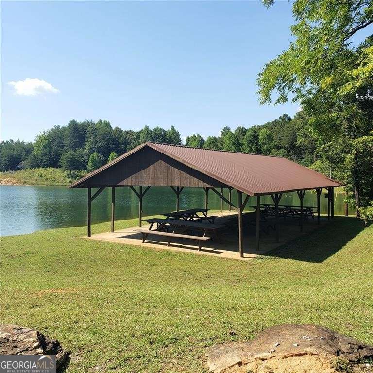330 Adair Drive Property Photo 12