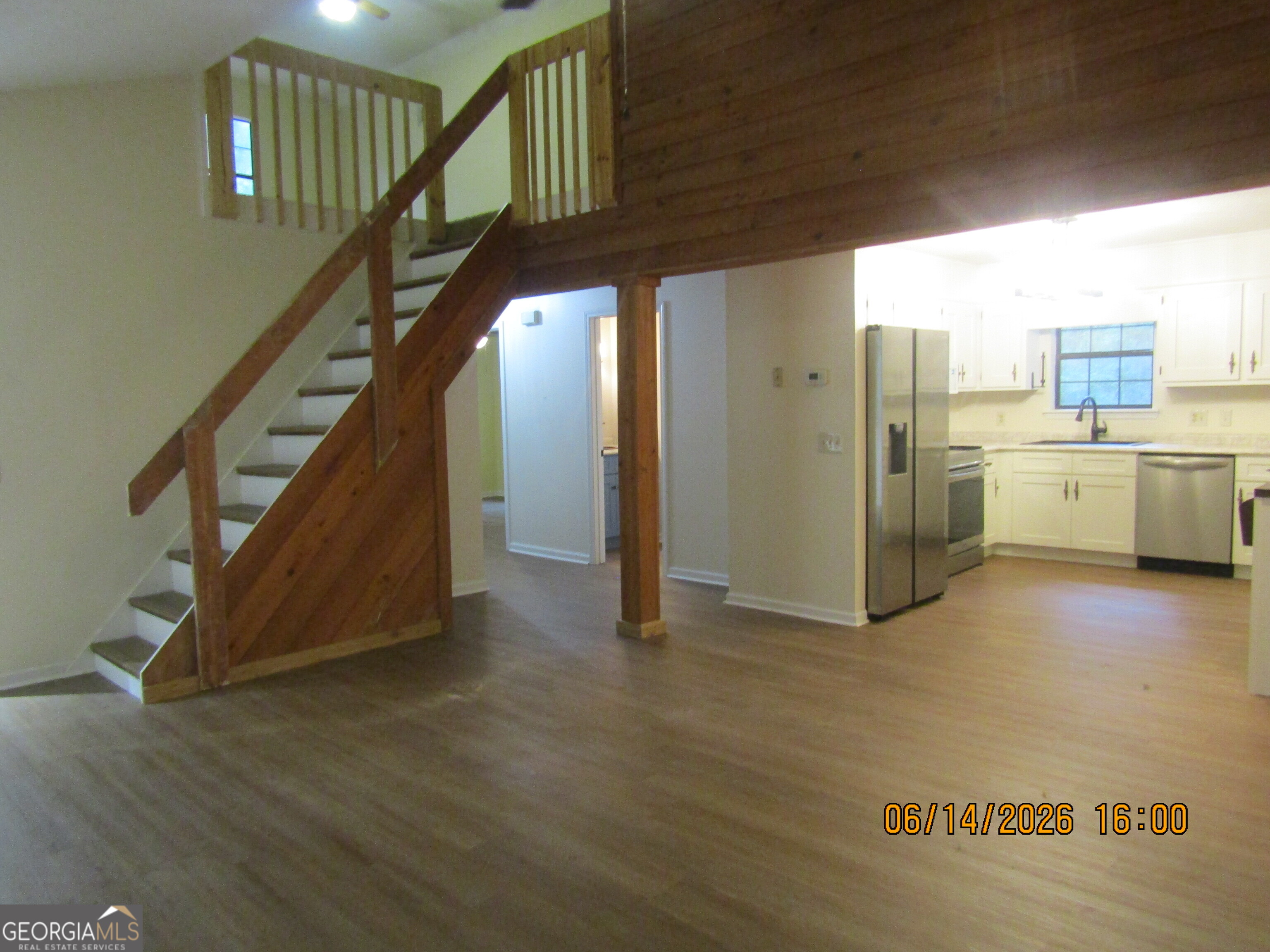 309 Stepping Stone Court Property Photo 4