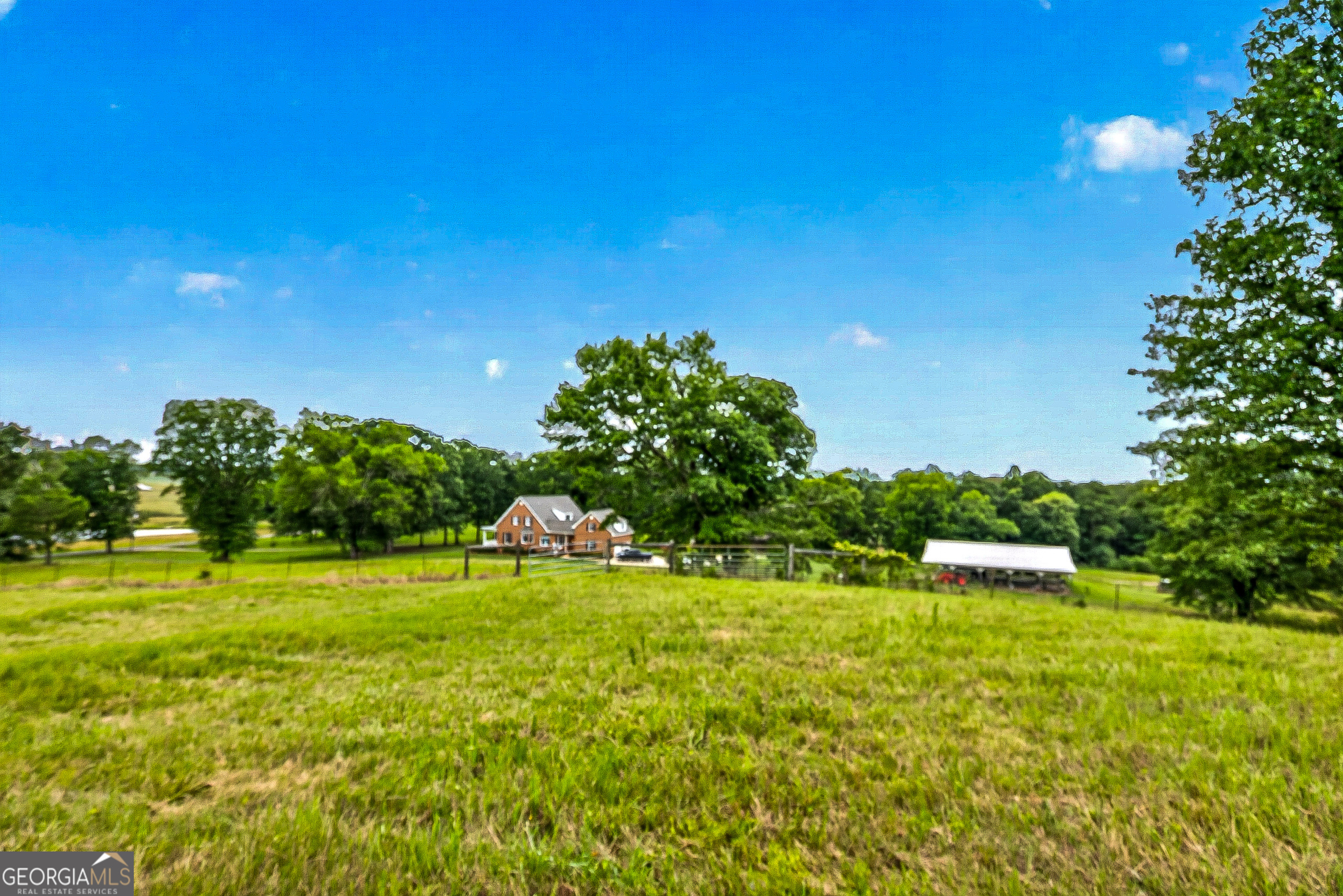 2302 County Road 297 Property Photo 2