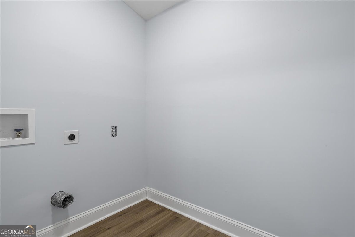 2223 Columbia Drive Property Photo 23
