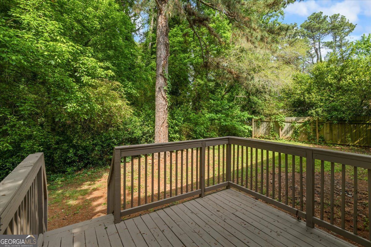 2223 Columbia Drive Property Photo 40