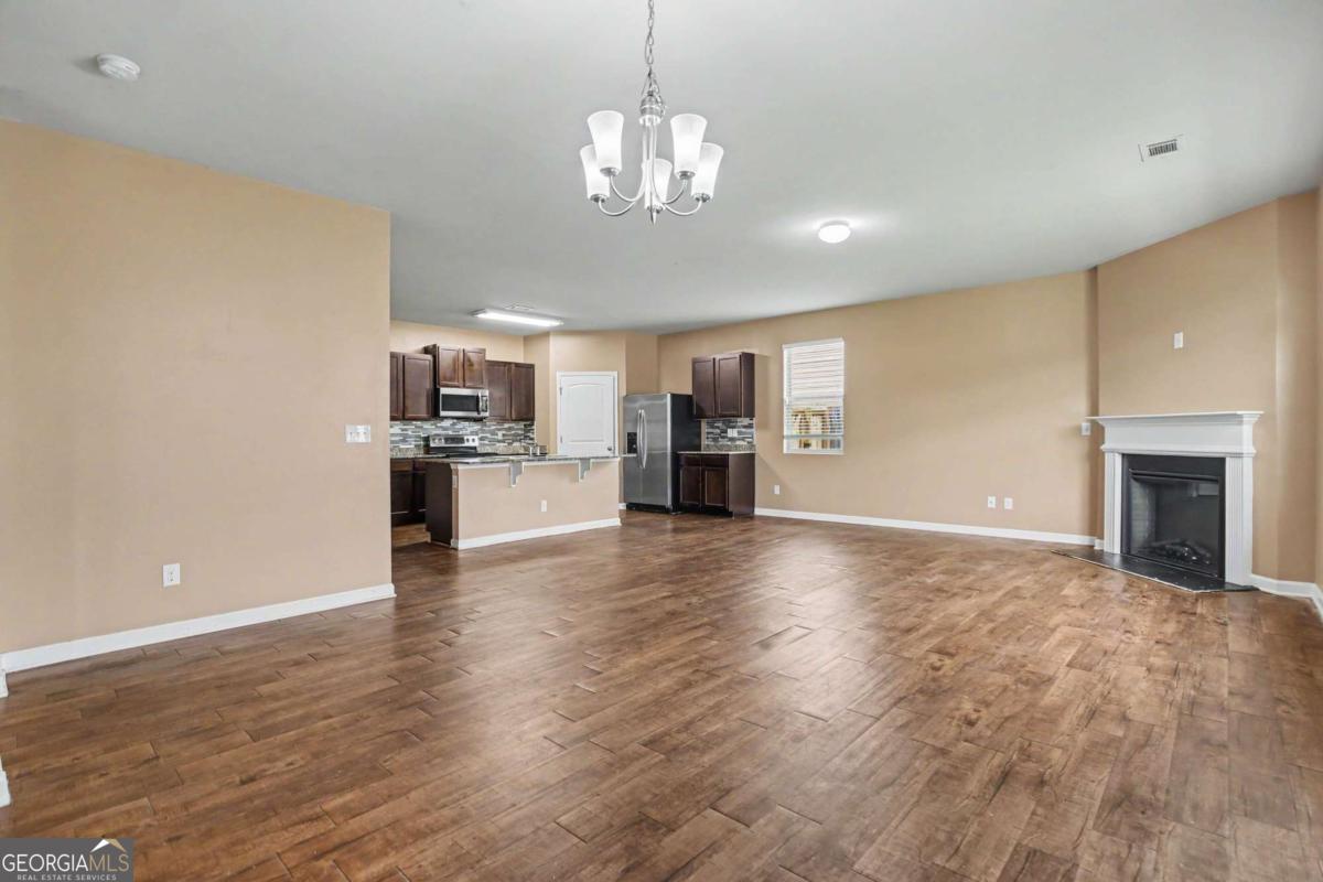 1886 Osprey Drive Property Photo 6