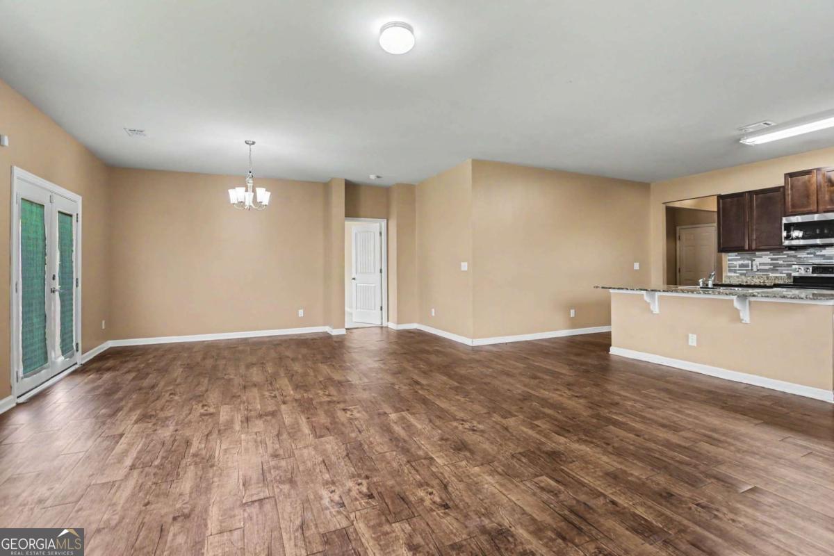 1886 Osprey Drive Property Photo 8