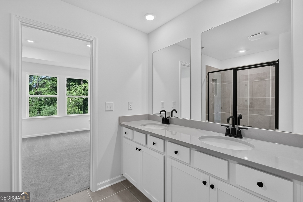 5822 Schelton Place Se Property Photo 13