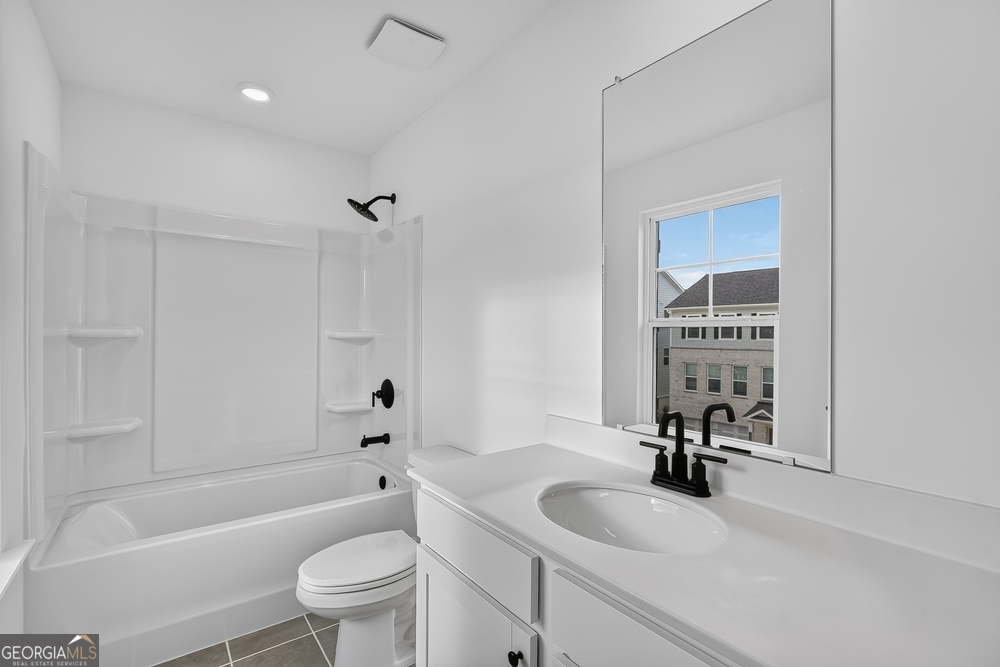 5822 Schelton Place Se Property Photo 18
