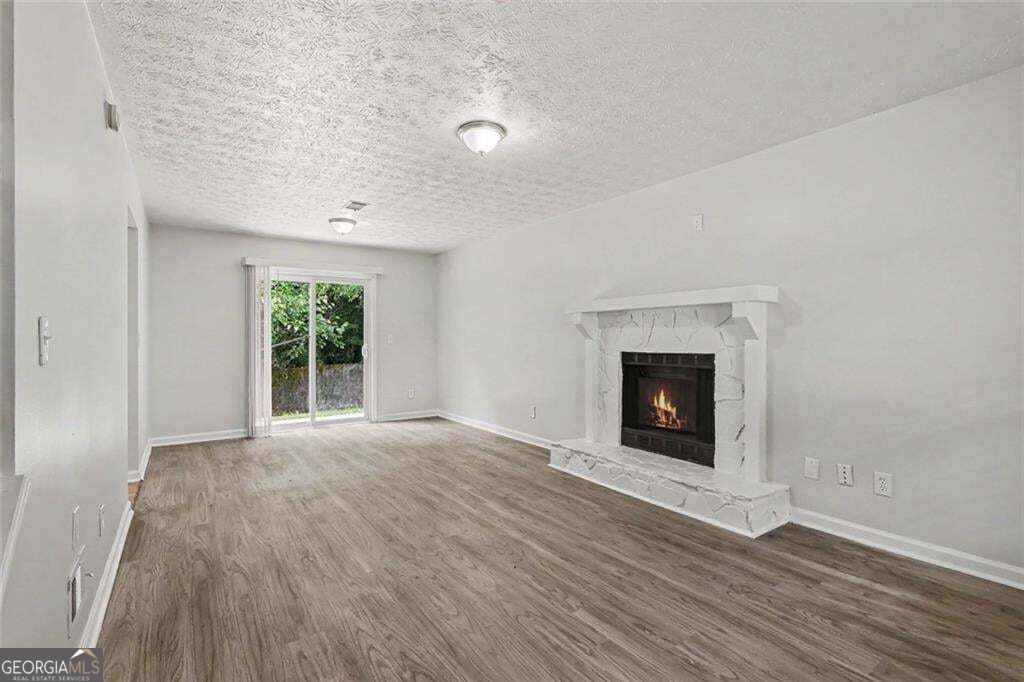 830 Durham Crossing Property Photo 6