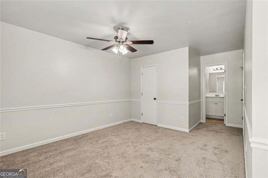 830 Durham Crossing Property Photo 15