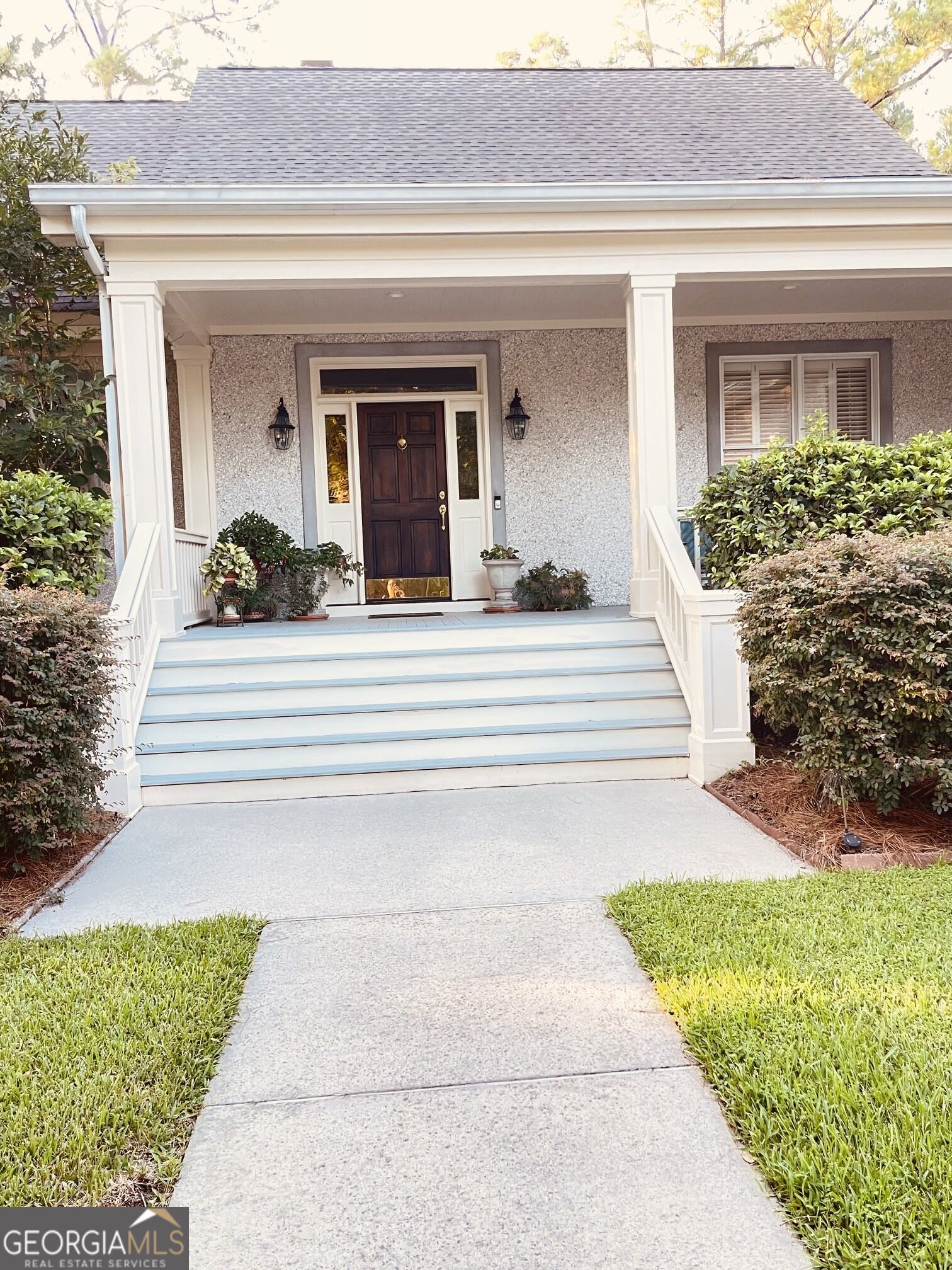 17 Boundary Lane Property Photo 5