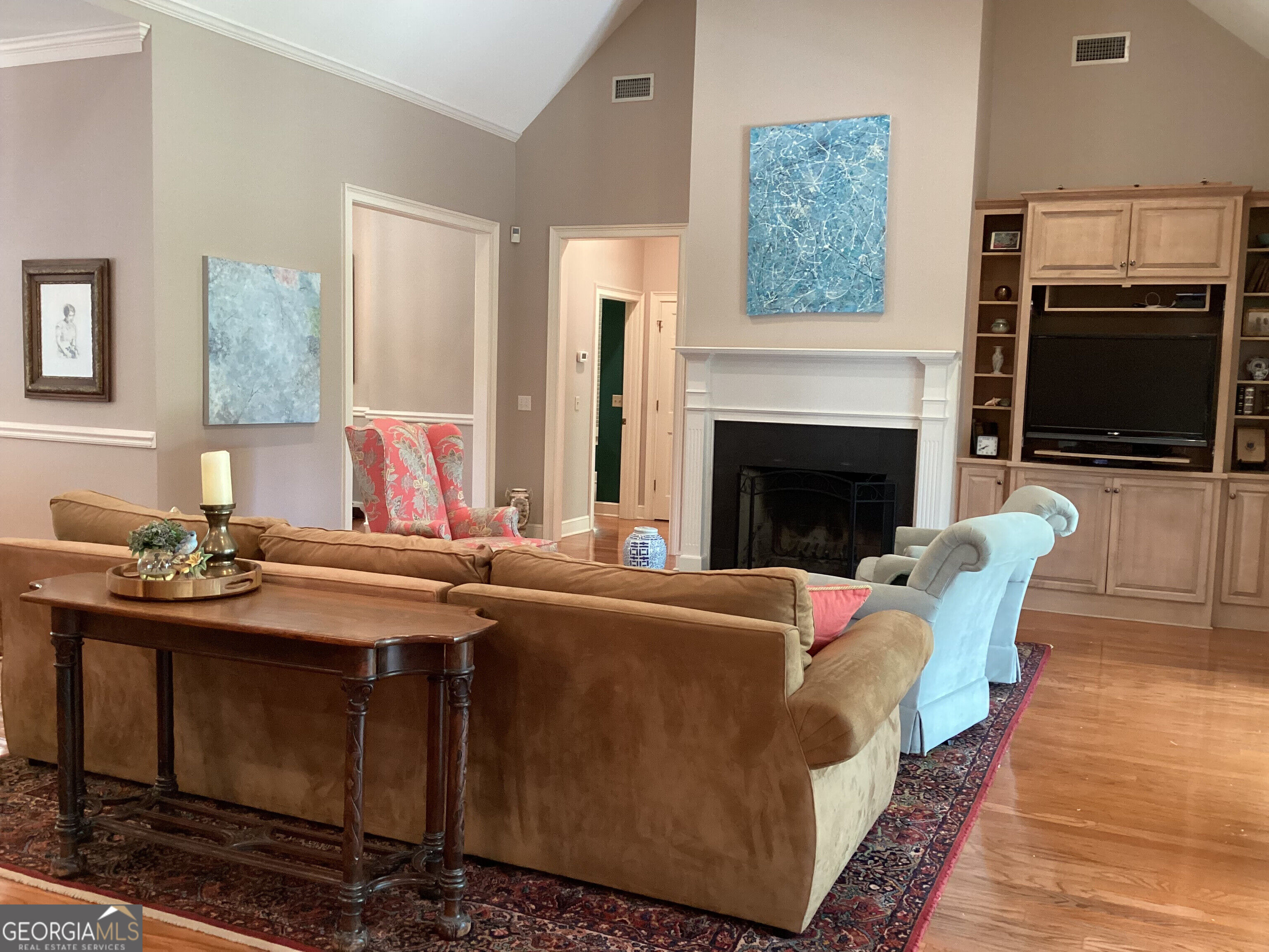 17 Boundary Lane Property Photo 10