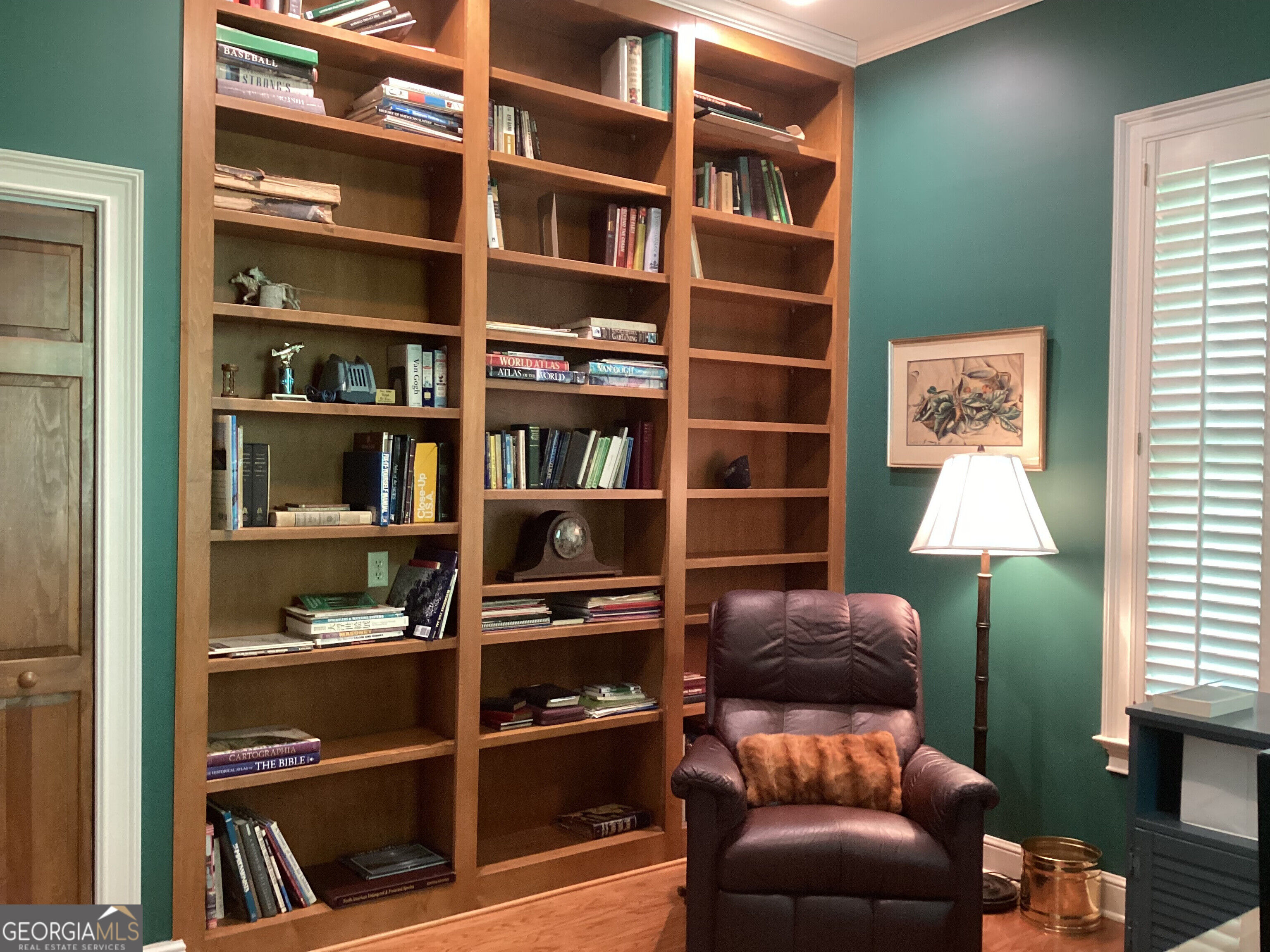 17 Boundary Lane Property Photo 25