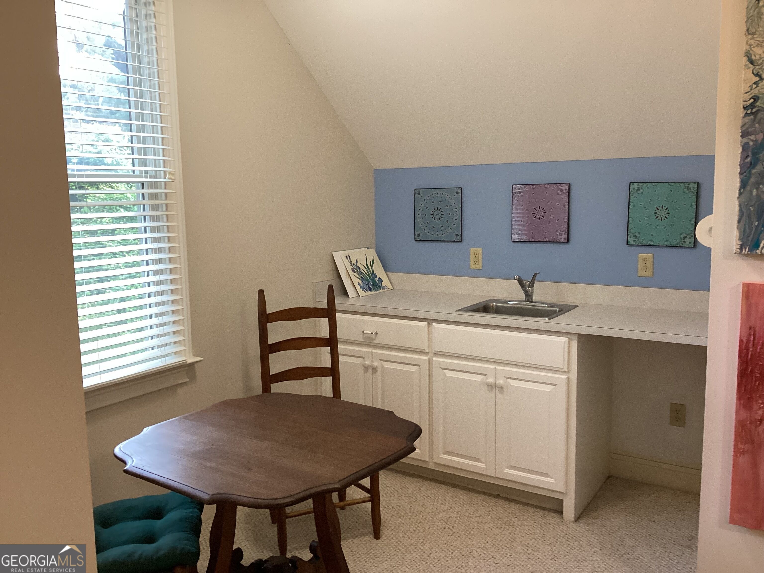 17 Boundary Lane Property Photo 28