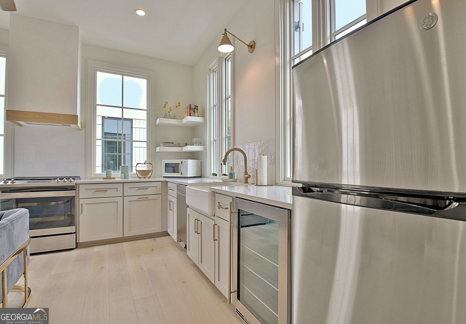 180 High Street Property Photo 3