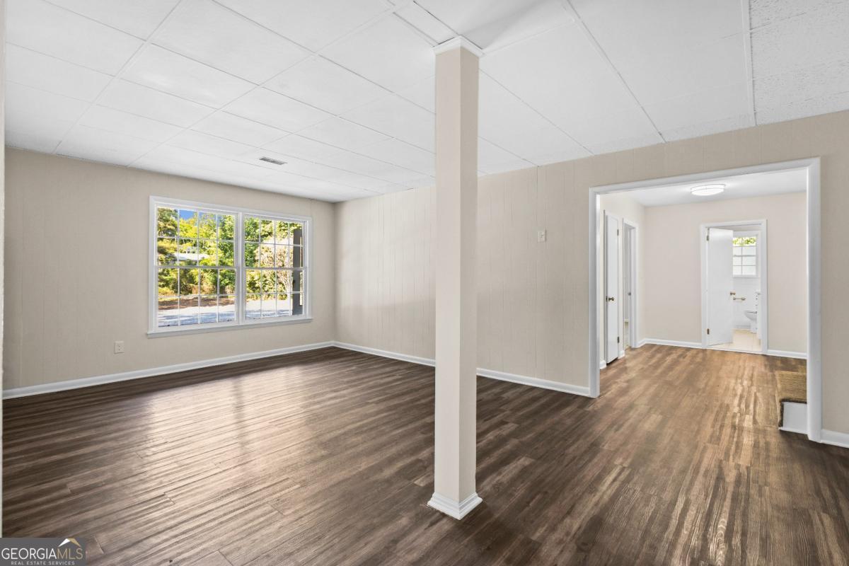 3655 Humphries Hill Road Property Photo 9