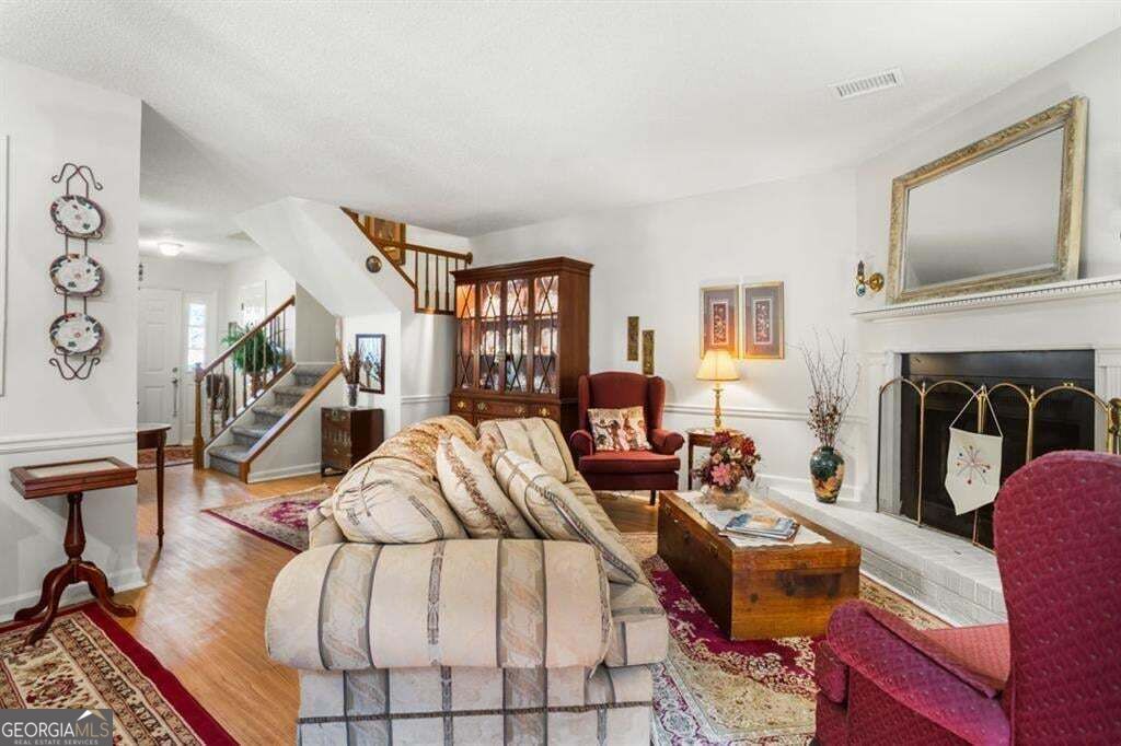 6176 Wintergreen Road Property Photo 6