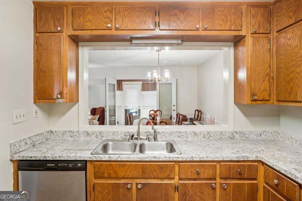 6176 Wintergreen Road Property Photo 15