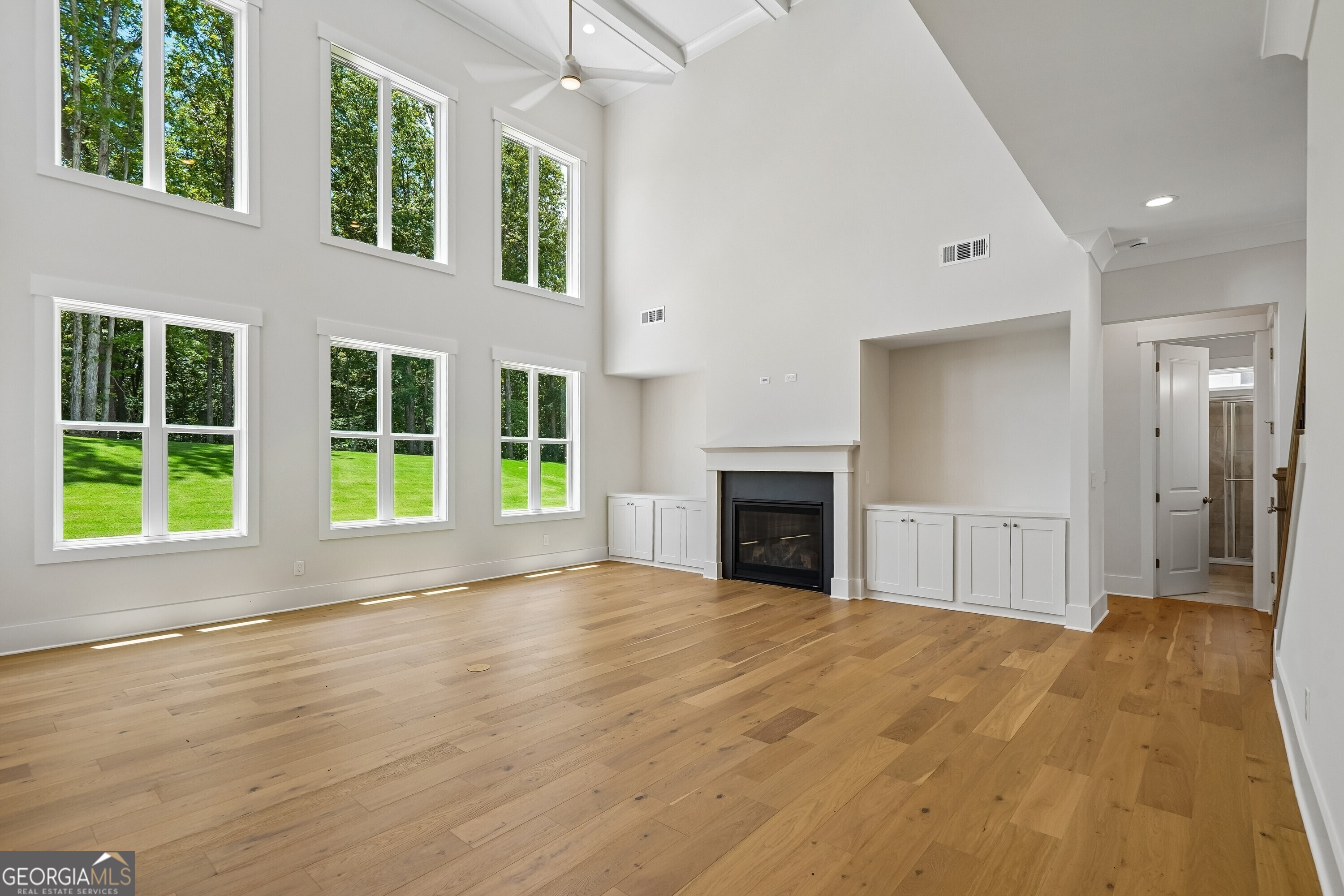 4615 Greyson Manor Drive Property Photo 5
