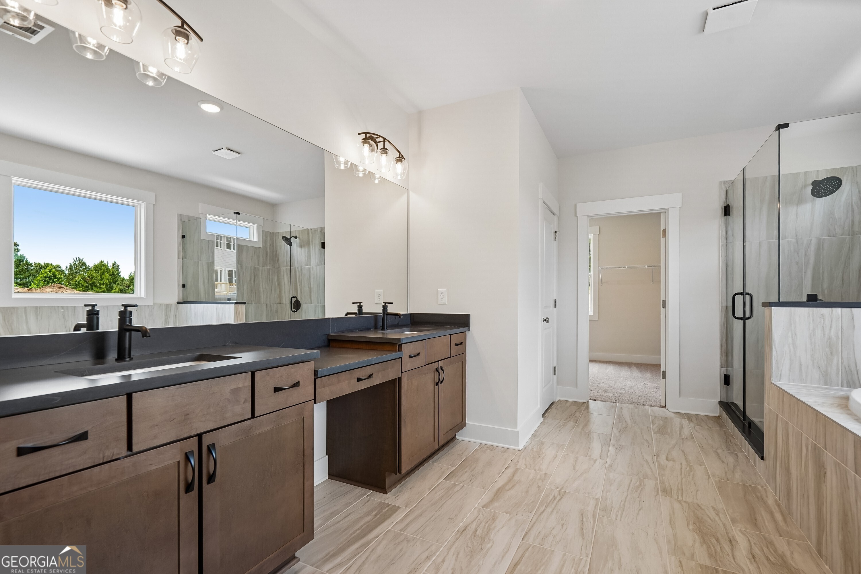 4615 Greyson Manor Drive Property Photo 27