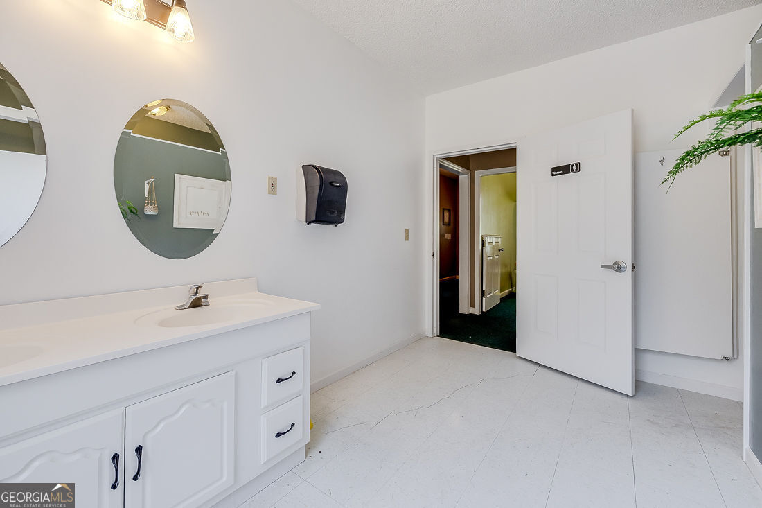 604 Goshen Road Property Photo 22