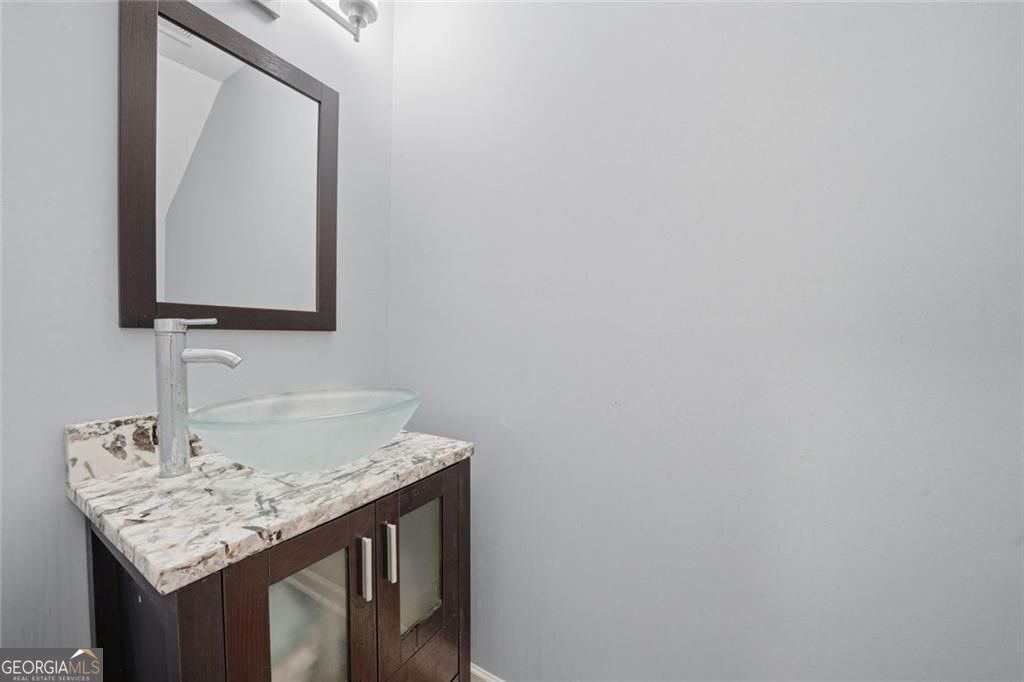 3121 Commonwealth Way Property Photo 21