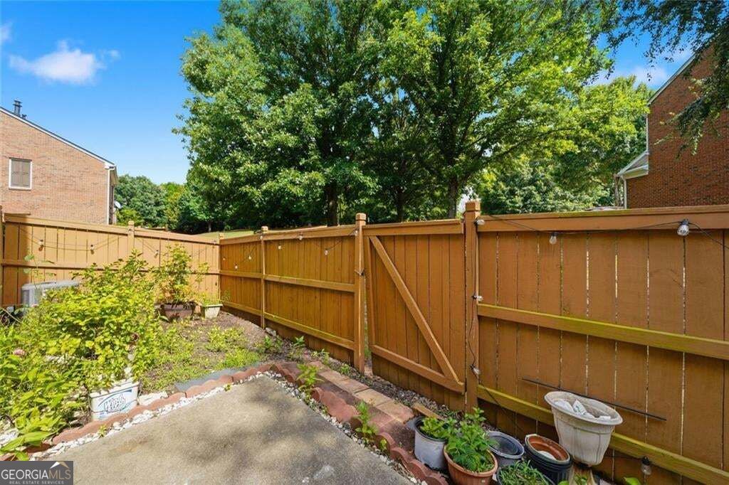 3121 Commonwealth Way Property Photo 24