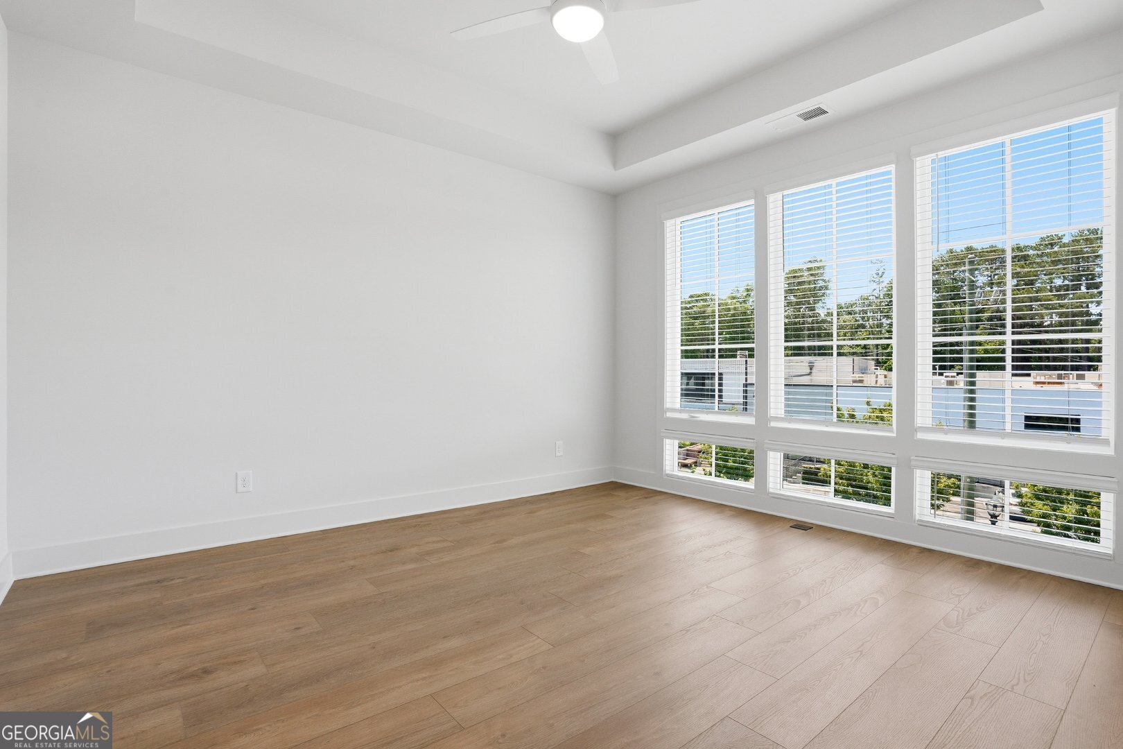 2597 Mackintosh Nw Property Photo 15