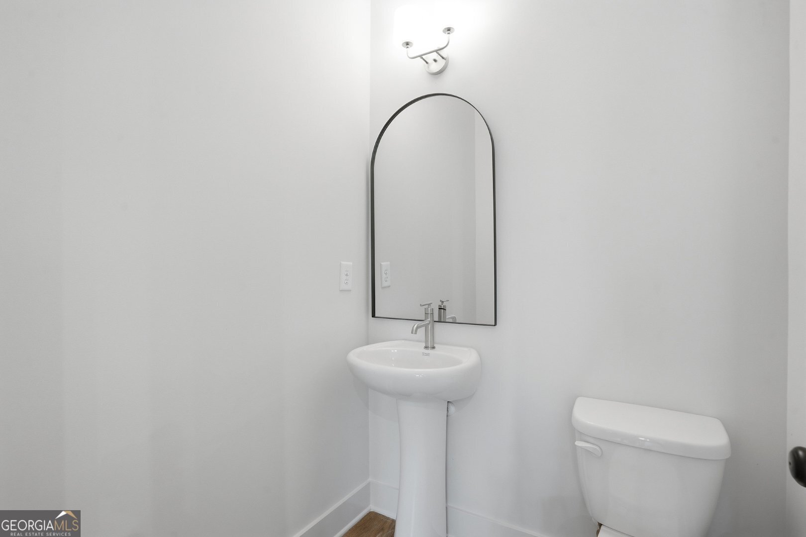 2597 Mackintosh Nw Property Photo 33