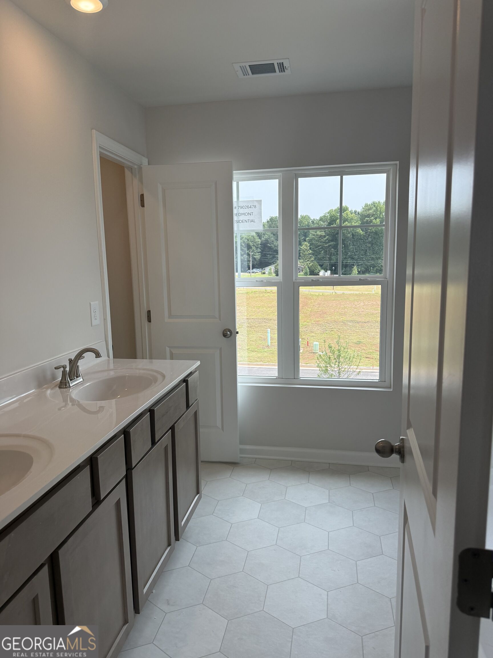 4134 Eberly Way # 127 Property Photo 14