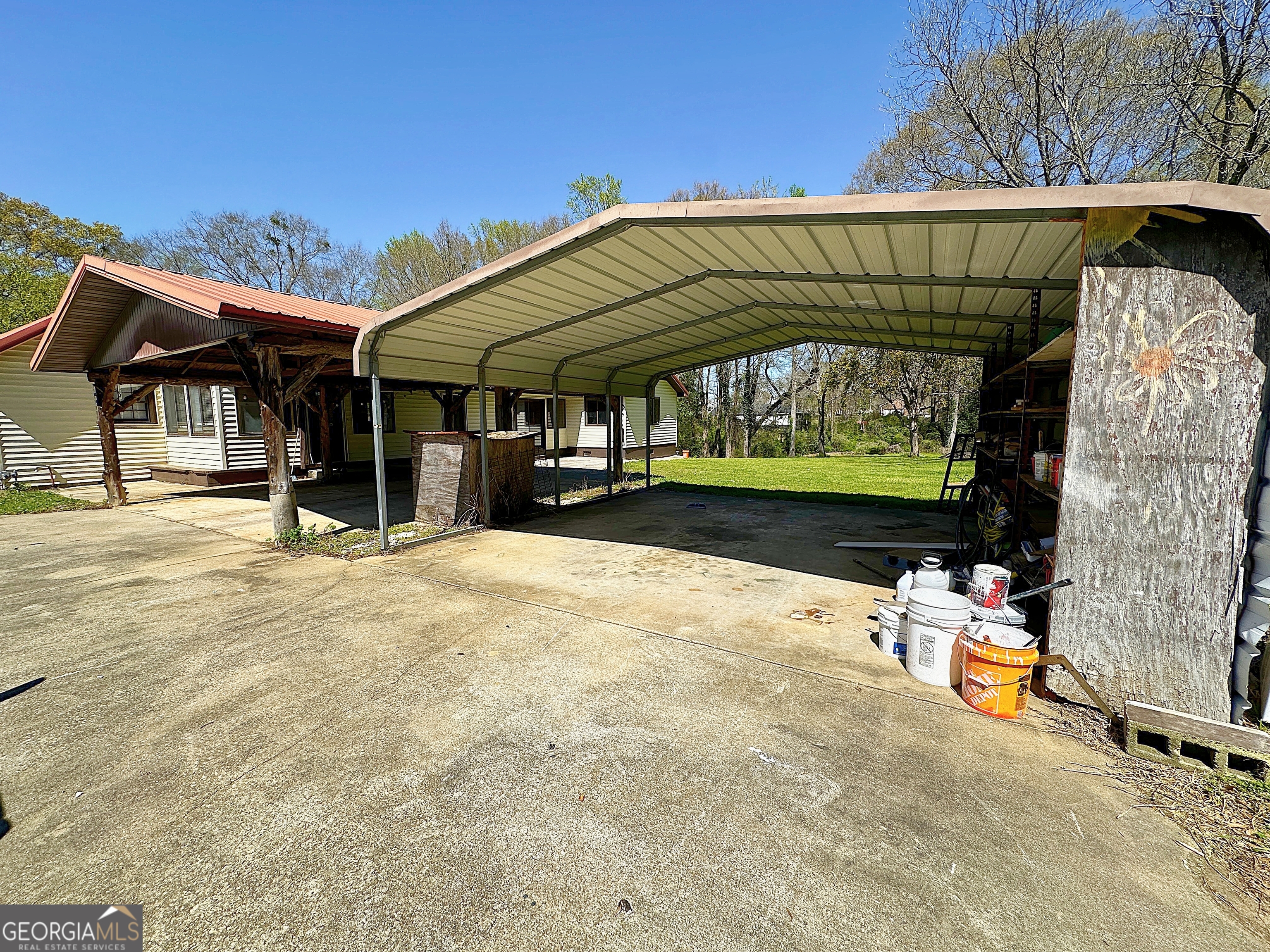 129 Mallory Drive Property Photo 4