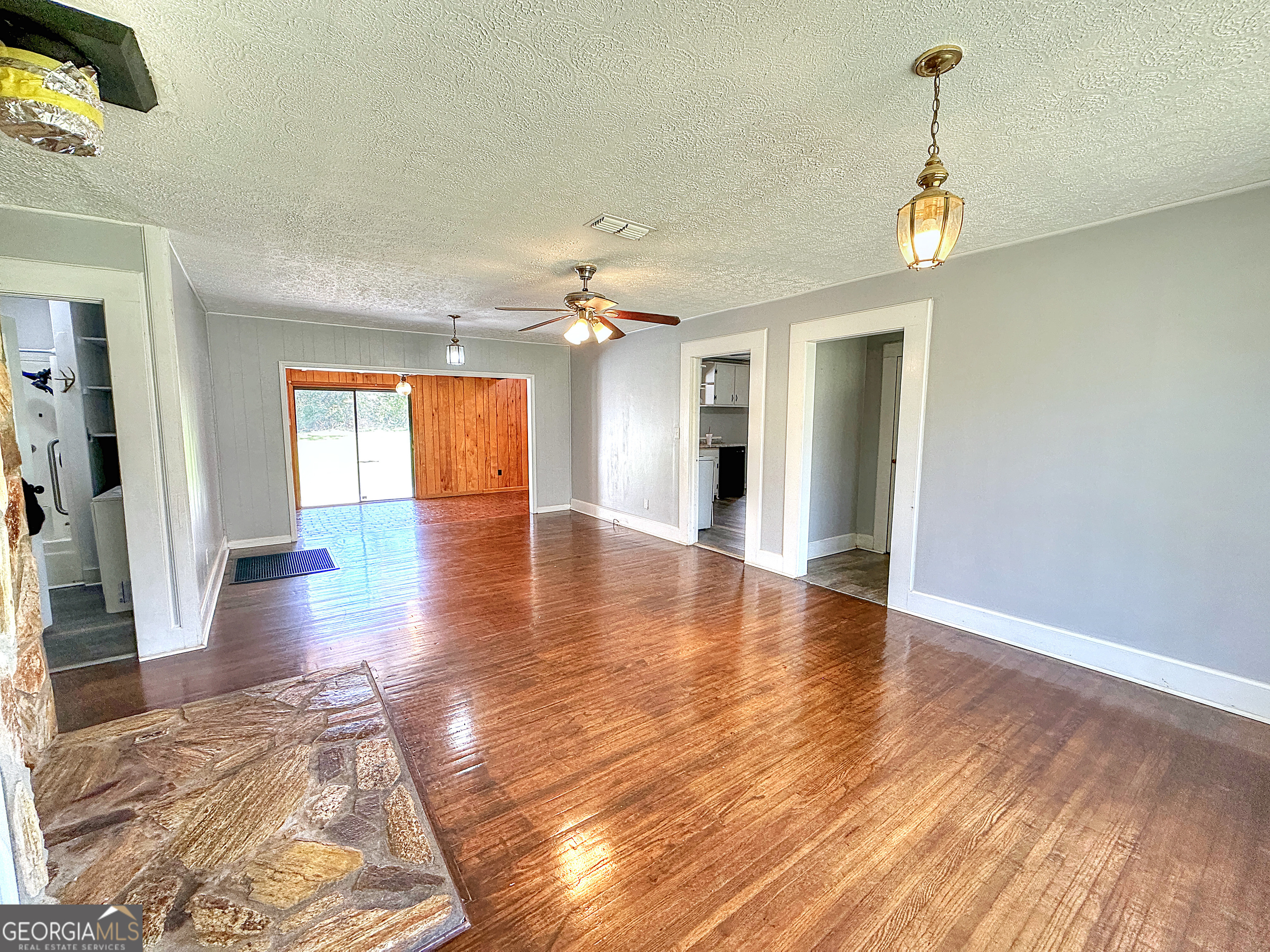129 Mallory Drive Property Photo 9