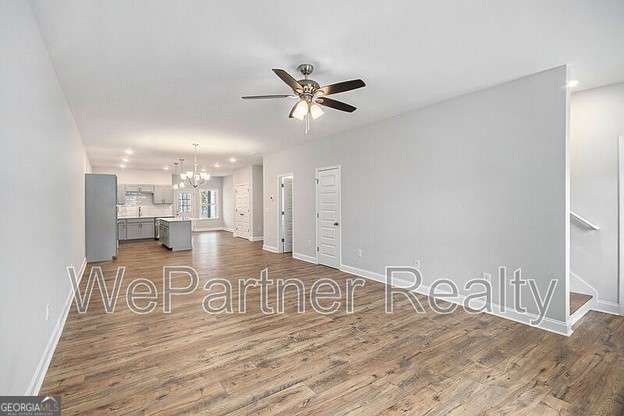 136 Crest Pointe Property Photo 2