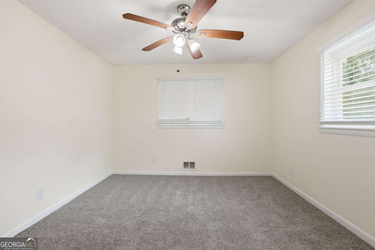 1608 W Austin Road Property Photo 17