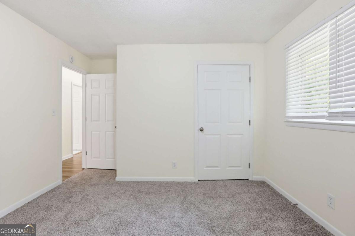 1608 W Austin Road Property Photo 21