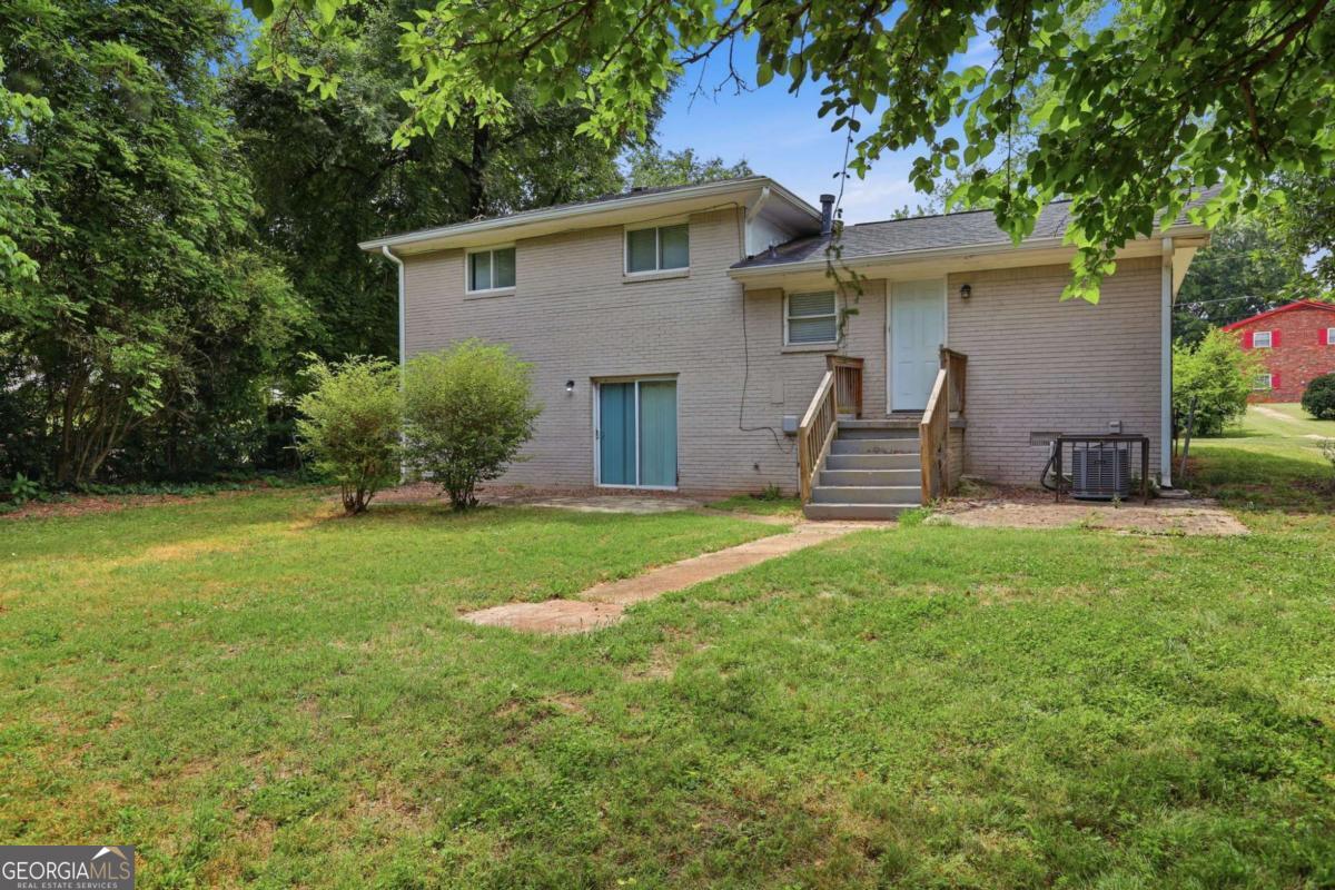 1608 W Austin Road Property Photo 30