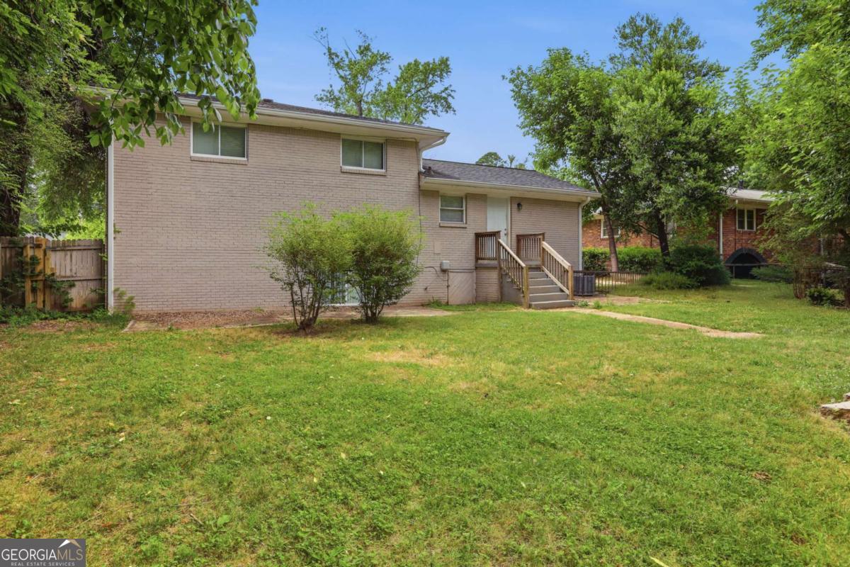 1608 W Austin Road Property Photo 32