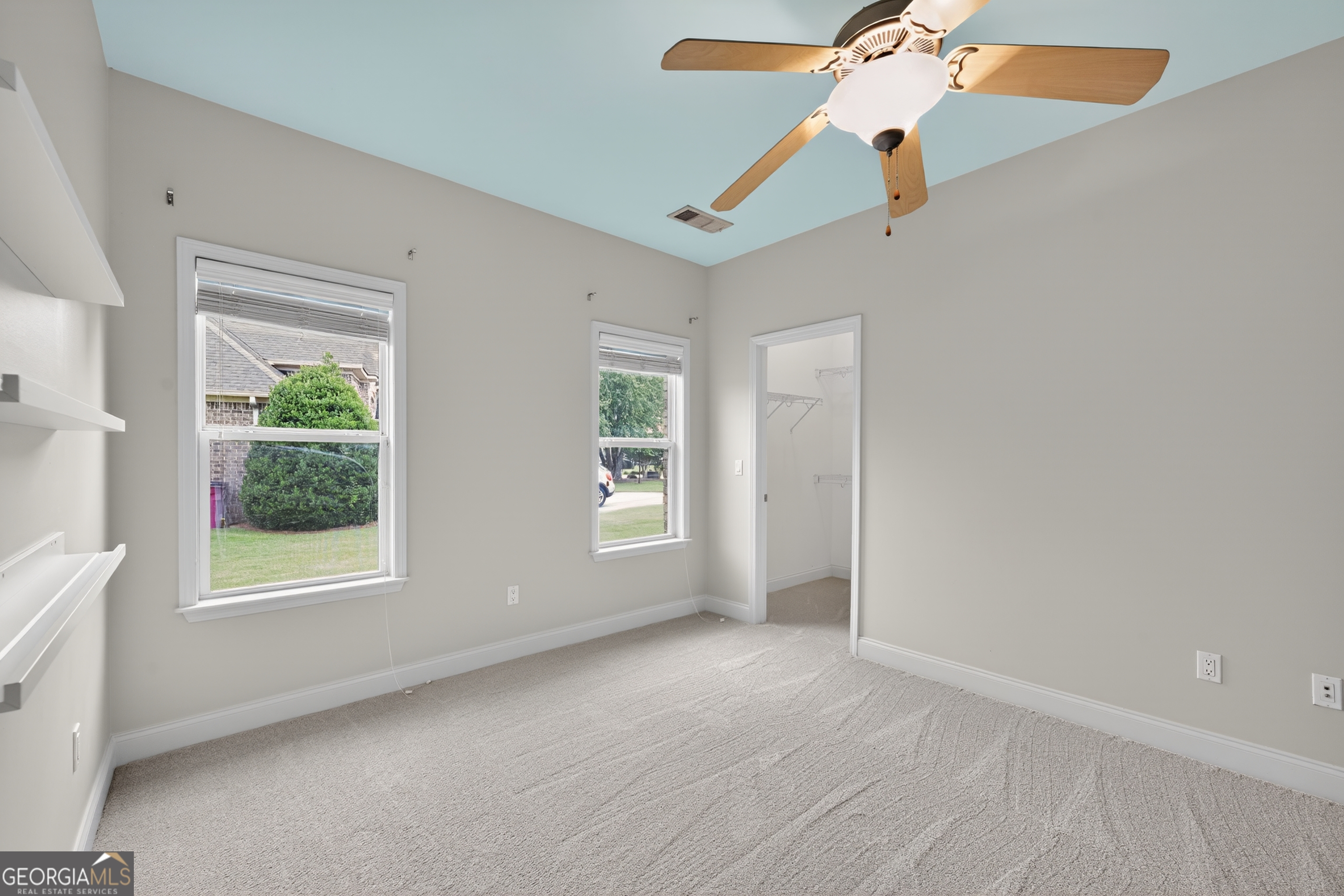 203 Pembroke Point Property Photo 17