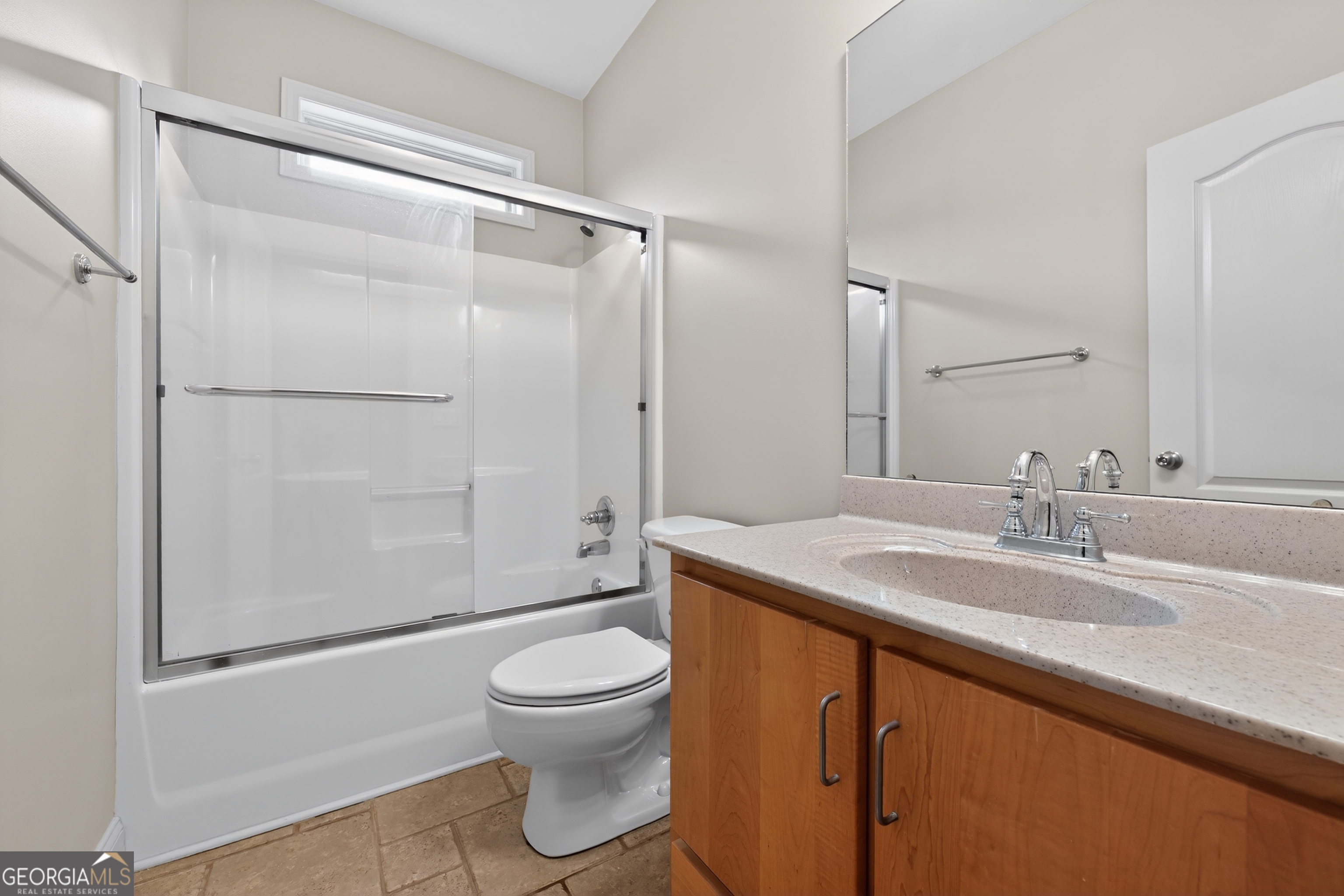 203 Pembroke Point Property Photo 26