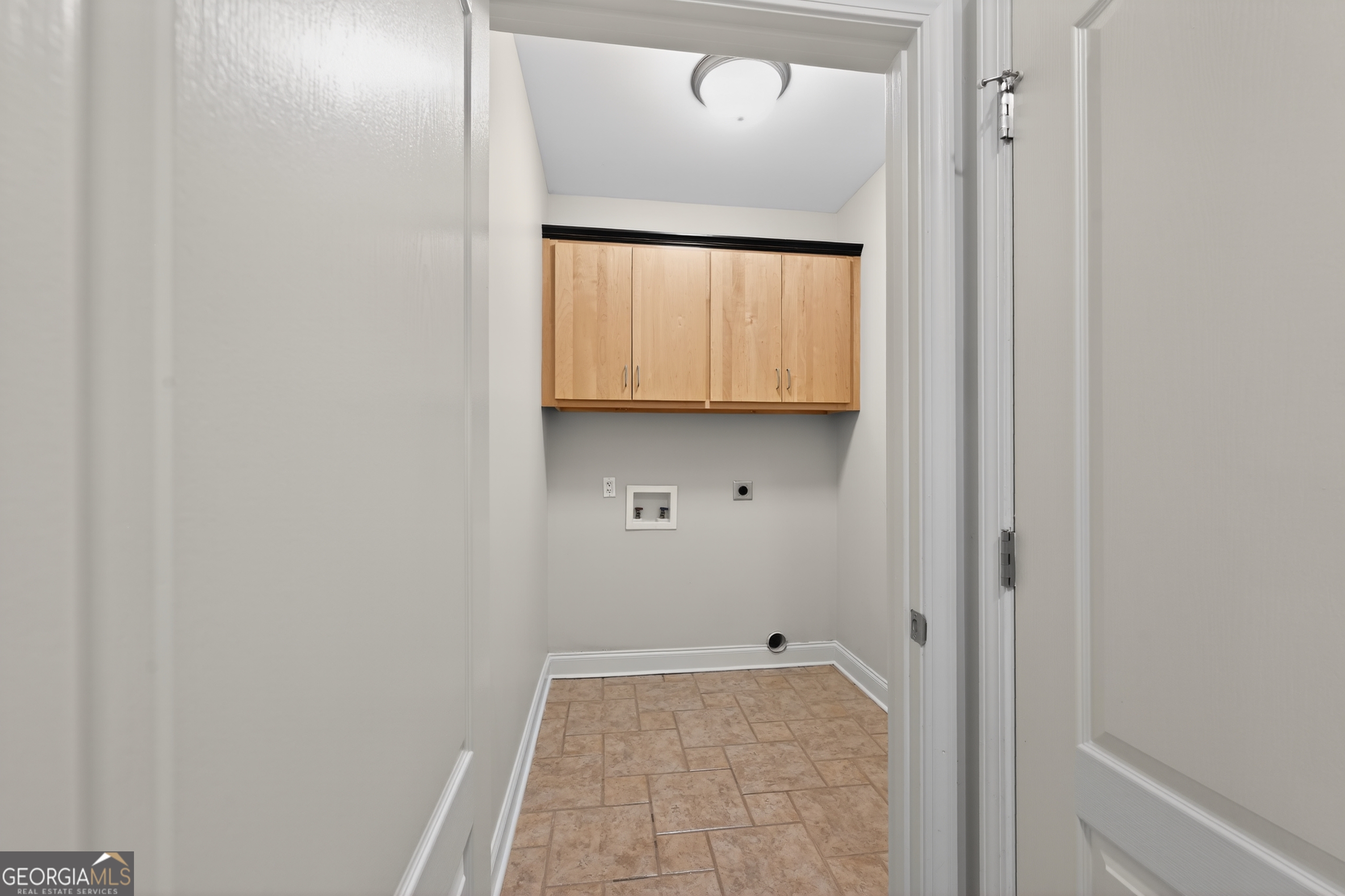203 Pembroke Point Property Photo 27