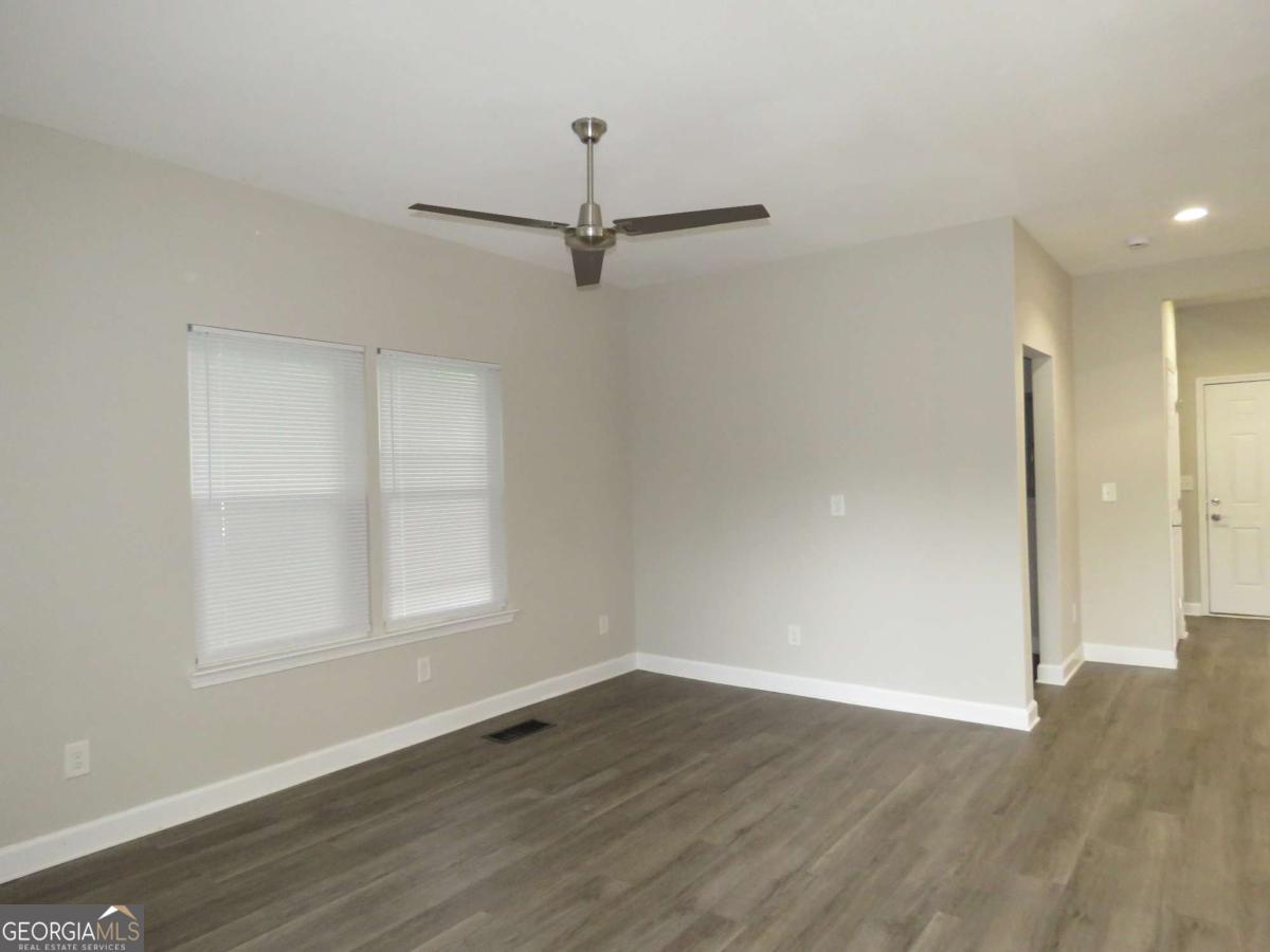 1450 Norris Place Nw Property Photo 6
