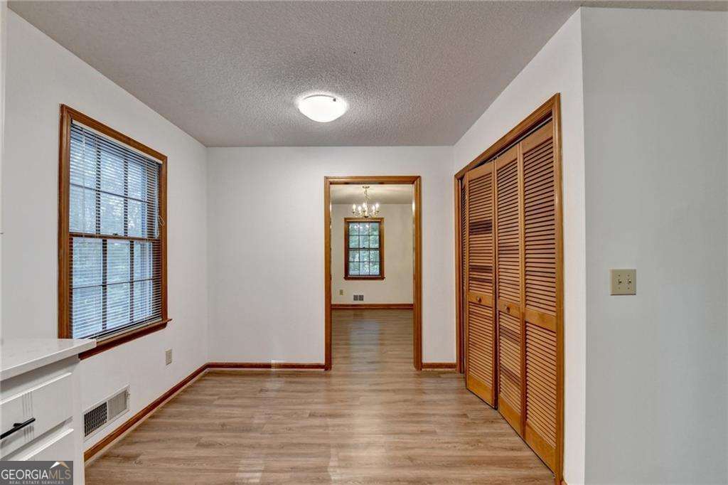 214 Valley Brook Drive Property Photo 12