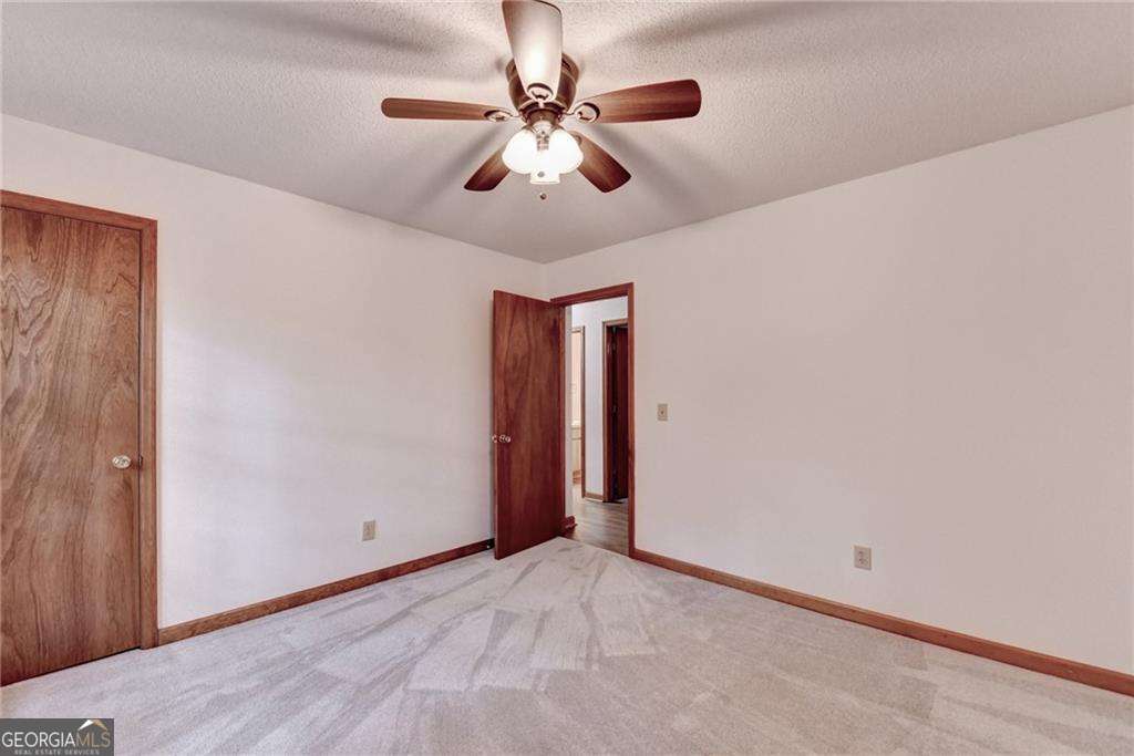 214 Valley Brook Drive Property Photo 23