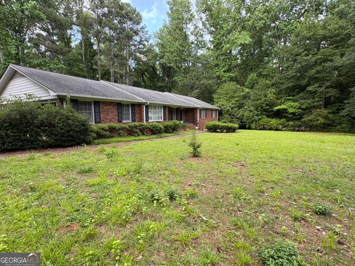 199 Williamsburg Lane Property Photo 3