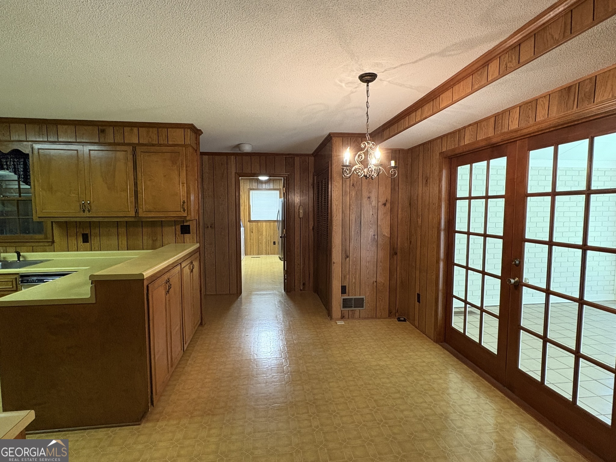 199 Williamsburg Lane Property Photo 11