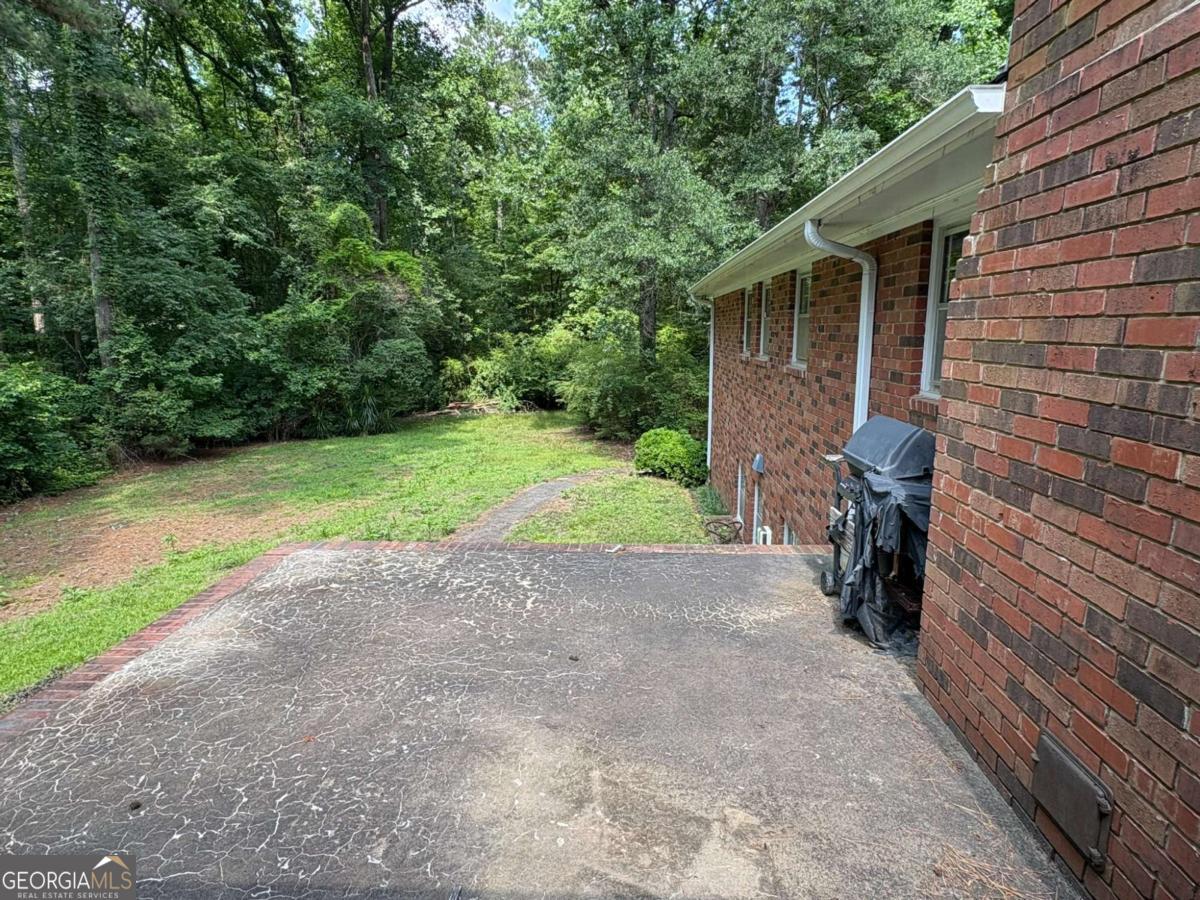 199 Williamsburg Lane Property Photo 37