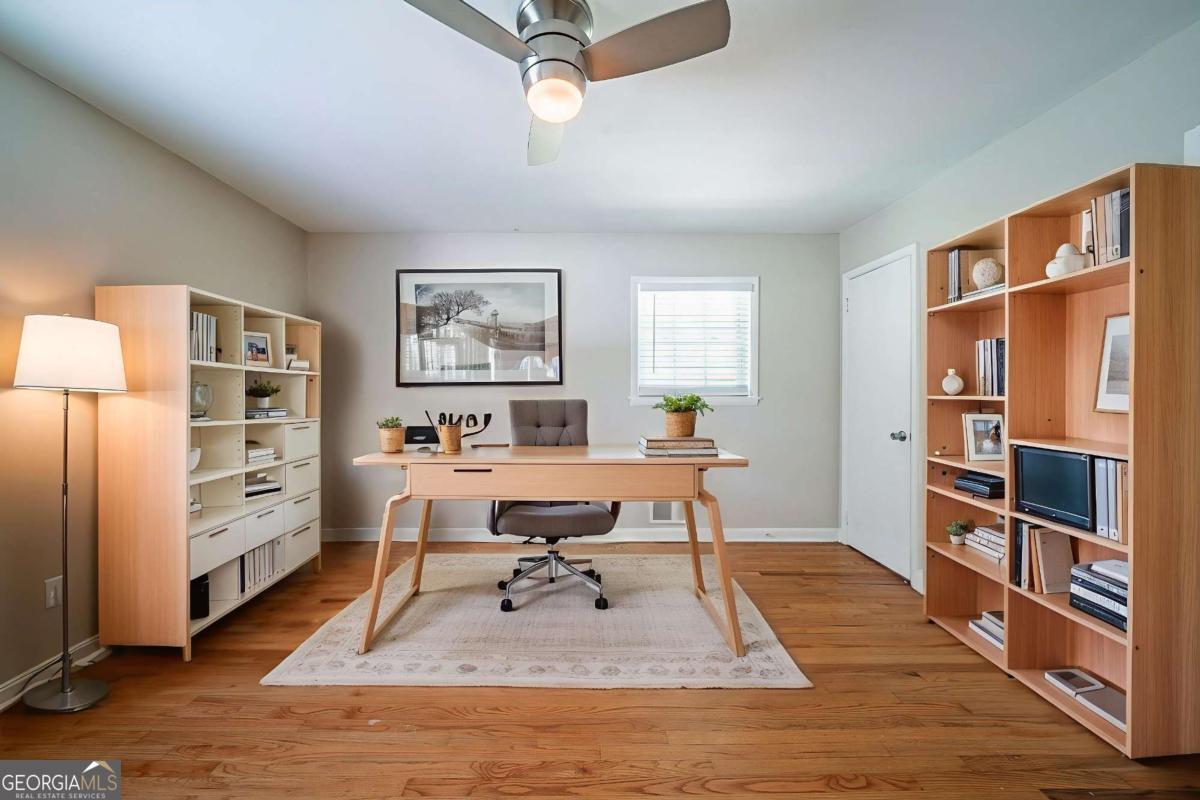 1518 Pine Glen Circle Property Photo 4