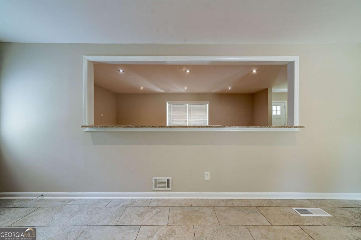 1518 Pine Glen Circle Property Photo 10